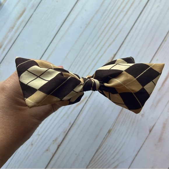 Elegant Checkered Black and Tan Headband - Picture 3 of 4